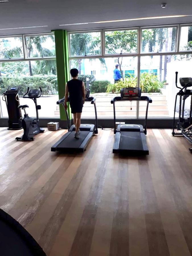 Myrvin At Grass Residences, Qc Manila Luaran gambar