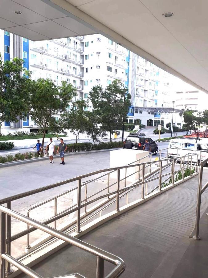 Myrvin At Grass Residences, Qc Manila Luaran gambar
